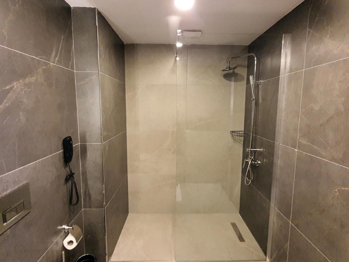 Kizilkaya Business Otel Korfez 외부 사진